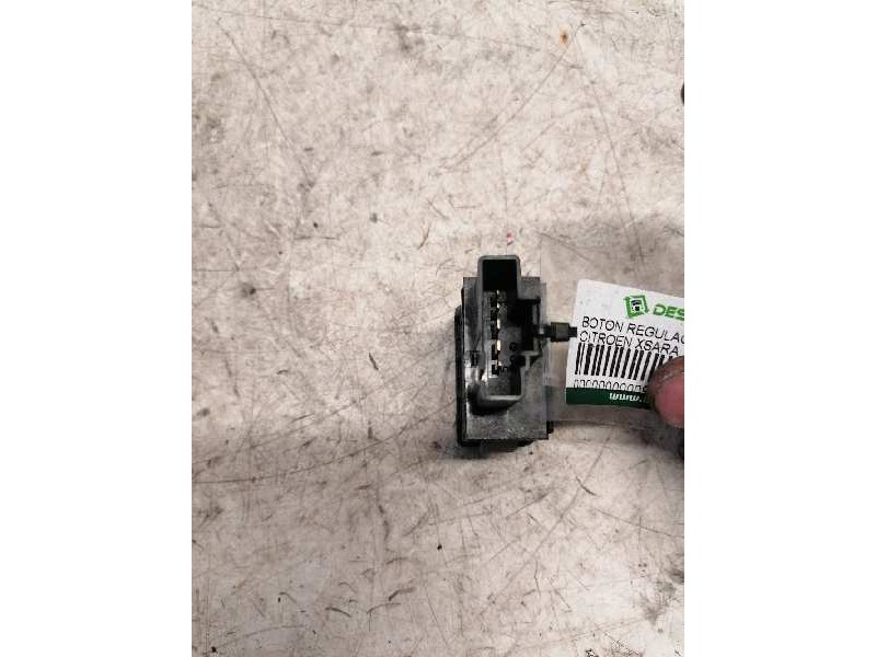 Recambio de boton regulacion de faros para citroën xsara picasso 2.0 hdi satisfaction ii referencia OEM IAM   5 PINS