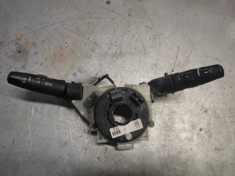 Recambio de mando multifuncion para nissan micra (k12e) acenta referencia OEM IAM   