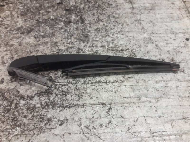 Recambio de brazo limpia trasero para renault megane ii berlina 5p authentique referencia OEM IAM 8200081076  