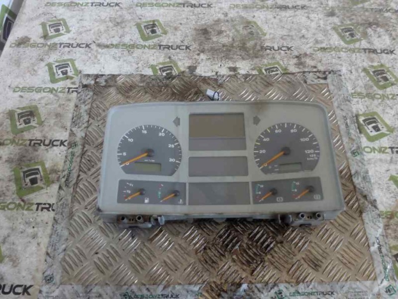 Recambio de cuadro instrumentos para man tg - a 18.xxx fg / fc  (e2) xxl referencia OEM IAM 81272026125  