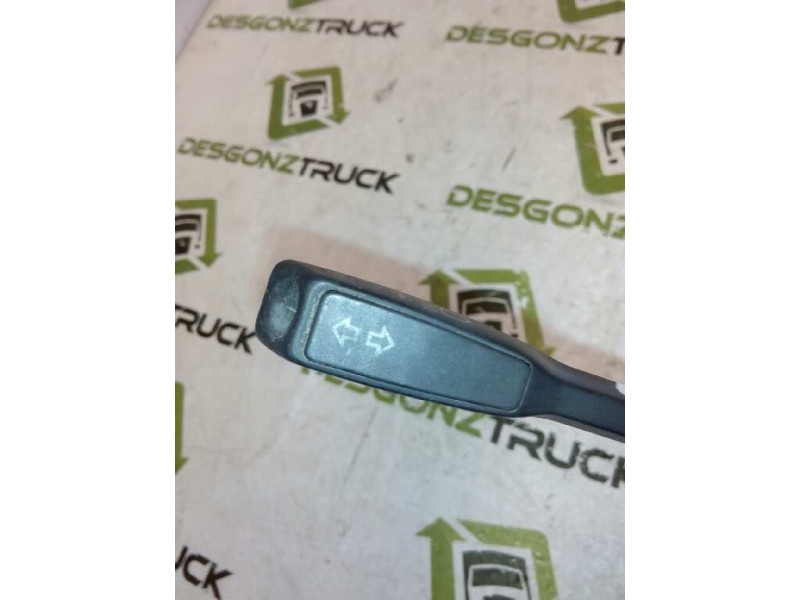 Recambio de mando limpia para pegaso trucks serie 100 100.40 referencia OEM IAM  MANDO INTERMITENTES 