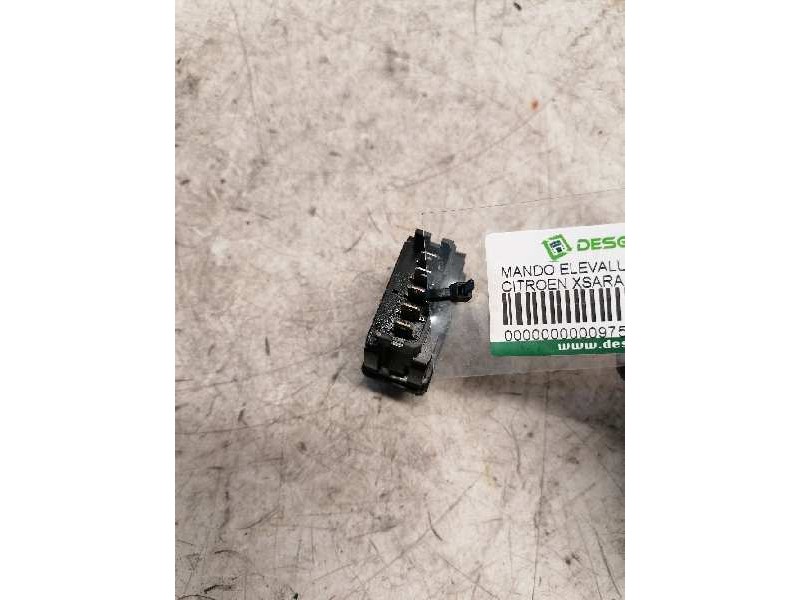Recambio de mando elevalunas trasero izquierdo para citroën xsara picasso 2.0 hdi satisfaction ii referencia OEM IAM   5 PINS