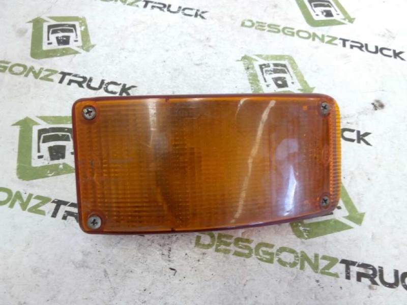 Recambio de piloto delantero derecho para scania trucks serie 3 l 113 cll referencia OEM IAM   