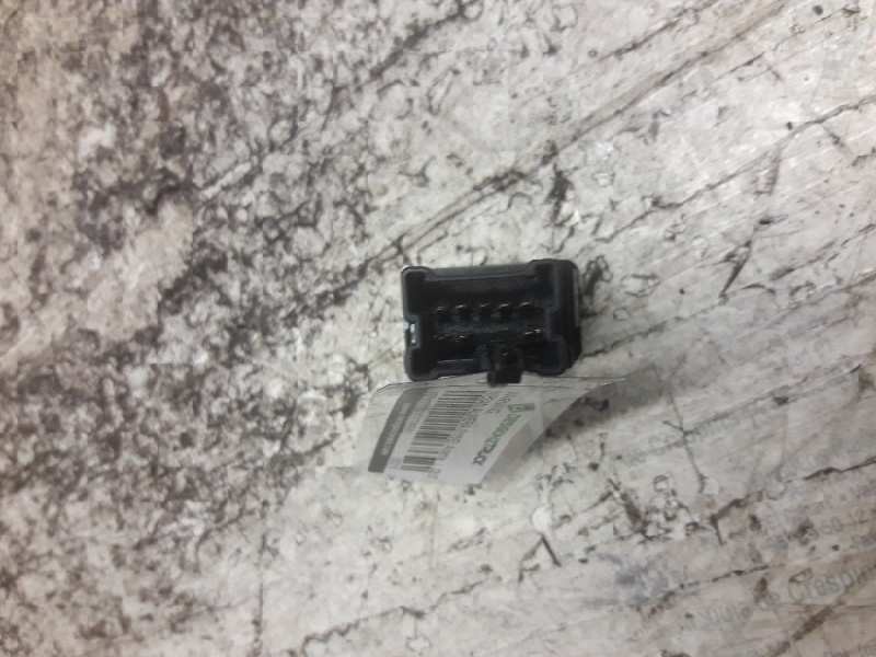 Recambio de warning para nissan almera (n16/e) acenta referencia OEM IAM 06016 8 PINS 