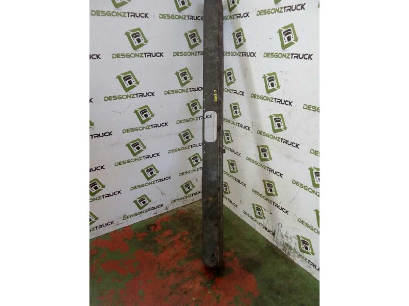 Recambio de spoiler paragolpes delantero para pegaso trucks serie 100 100.40 referencia OEM IAM   