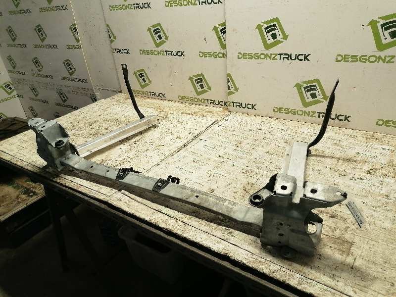 Recambio de travesaño inferior para renault espace iv (jk0) grand espace initiale referencia OEM IAM   