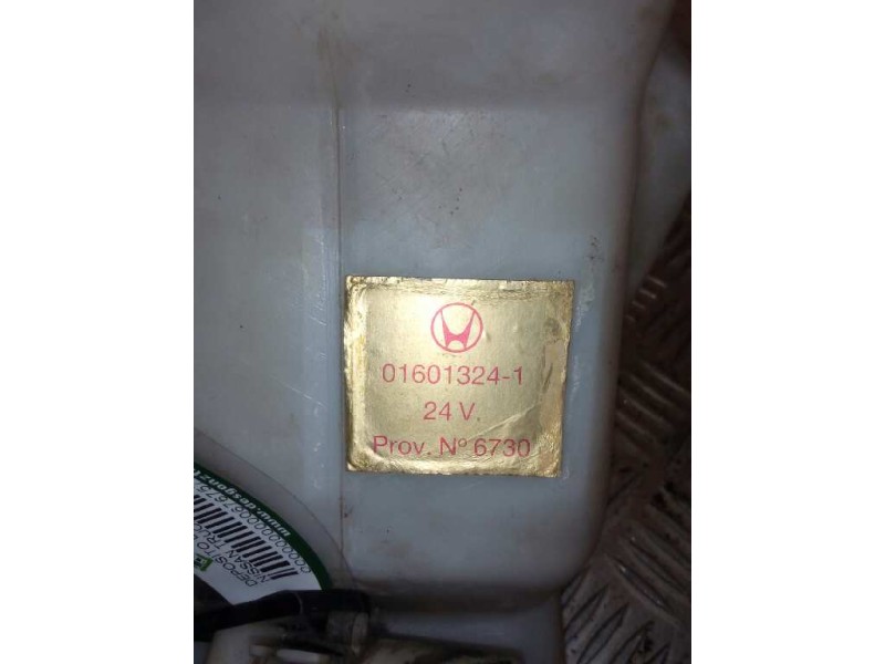 Recambio de deposito limpia para nissan trucks m 130.17 referencia OEM IAM 016013241  