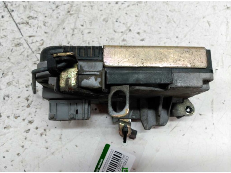 Recambio de cerradura puerta delantera izquierda para peugeot 206 berlina xs referencia OEM IAM   