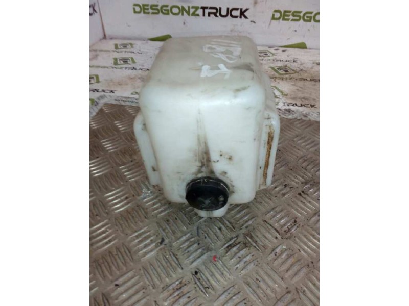Recambio de deposito limpia para nissan trucks m 130.17 referencia OEM IAM 016013241  