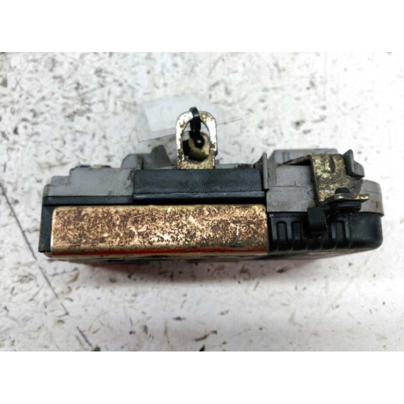 Recambio de cerradura puerta delantera izquierda para peugeot 306 berlina 3/5 puertas (s1) open d referencia OEM IAM   