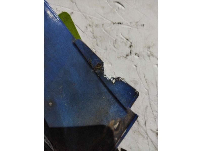 Recambio de moldura luna delantera para man tgx 18.xxx 12.4 diesel referencia OEM IAM IZQUIERDA  