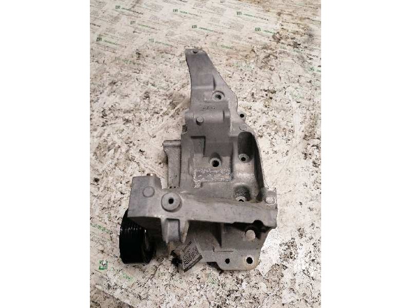 Recambio de soporte alternador para bmw serie 1 berlina (e81/e87) 120d referencia OEM IAM 1116780263902  