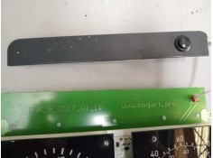 Recambio de cuadro instrumentos para volvo trucks b12b referencia OEM IAM 70303510 EGK-100  2