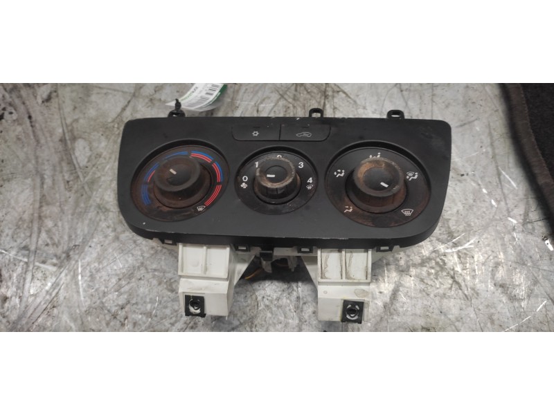 Recambio de mando calefaccion / aire acondicionado para fiat doblo ii (152) easy referencia OEM IAM 735605075 012119009609 