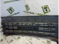 Recambio de rejilla delantera central para nissan eco - t 100.56/78 kw/e2 pr / 3200 / 5.6 cabina individual referencia OEM IAM 1 2