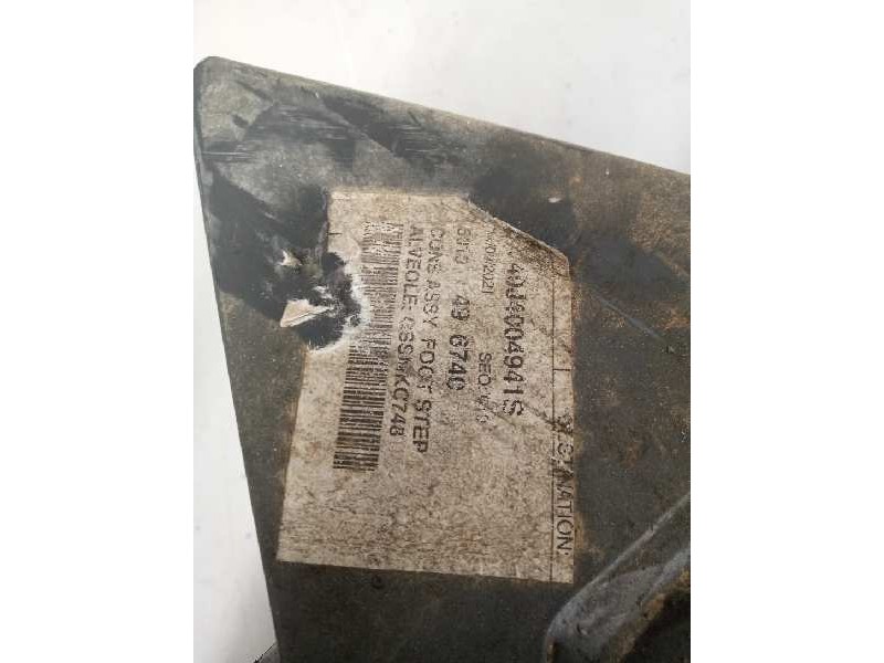 Recambio de soporte para renault midlum referencia OEM IAM 5010496740  SOPORTE PELDAÑO IZQUIERDO