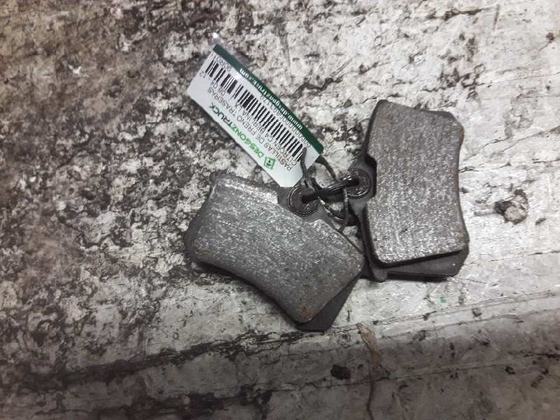 Recambio de pastillas de freno traseras para citroën c4 berlina lx referencia OEM IAM 90R01118457  