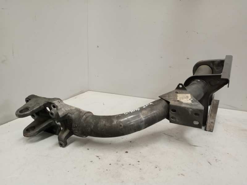 Recambio de soporte para renault midlum referencia OEM IAM 5010496740  SOPORTE PELDAÑO IZQUIERDO
