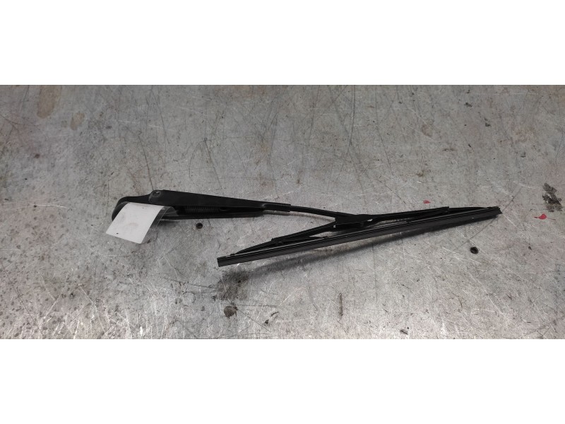Recambio de brazo limpia trasero para ford fiesta (cbk) ambiente referencia OEM IAM   