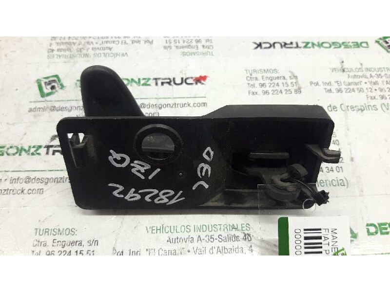 Recambio de maneta interior delantera derecha para fiat punto berl. (176) 60 star referencia OEM IAM   