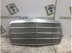 Recambio de rejilla delantera central para mercedes-benz clase e (w123) berlina+coupe 250 referencia OEM IAM   