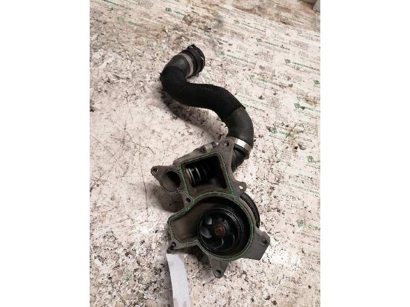 Recambio de bomba agua para bmw serie 1 berlina (e81/e87) 120d referencia OEM IAM   