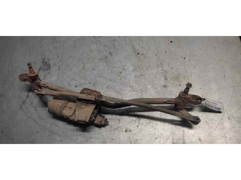 Recambio de motor limpia delantero para mazda 3 berlina (bk) 1.6 crdt active referencia OEM IAM 03924173  