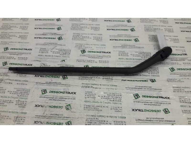 Recambio de brazo limpia trasero para fiat punto berl. (176) 60 star referencia OEM IAM   