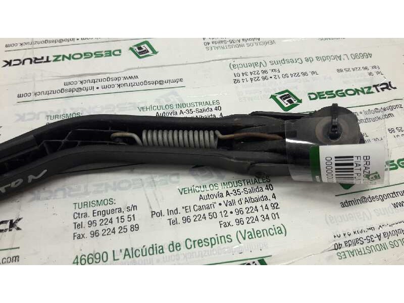 Recambio de brazo limpia trasero para fiat punto berl. (176) 60 star referencia OEM IAM   