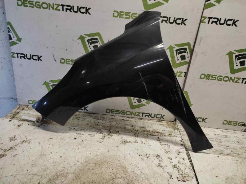 Recambio de aleta delantera izquierda para peugeot 207 xs pack referencia OEM IAM   