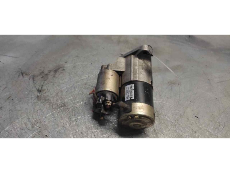 Recambio de motor arranque para renault megane ii berlina 3p dynamique referencia OEM IAM 8200306595 12 DIENTES 