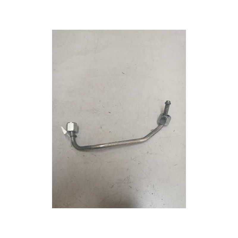 Recambio de tubo para iveco stralis (as) 11.1 diesel referencia OEM IAM 5801586823 TUBERIA RAMPA INYECCION TUBERIA INYECCION