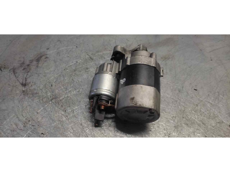 Recambio de motor arranque para renault scenic ii dynamique referencia OEM IAM 8200266777B VALEO 8 DIENTES