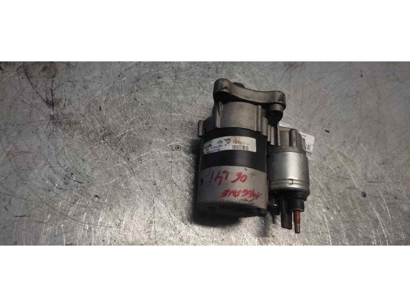 Recambio de motor arranque para renault scenic ii dynamique referencia OEM IAM 8200266777B VALEO 8 DIENTES
