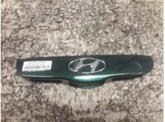 Recambio de asidero porton maletero para hyundai getz (tb) 1.1 básico referencia OEM IAM 8731010000  