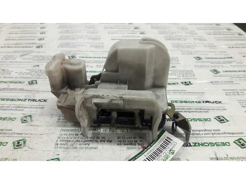 Recambio de cerradura puerta delantera izquierda para fiat punto berl. (176) 60 star referencia OEM IAM   