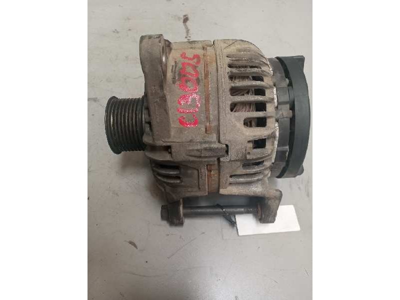 Recambio de alternador para iveco eurocargo 05.03 referencia OEM IAM 4892318 0124555005 28V/35-70A/BOSCH