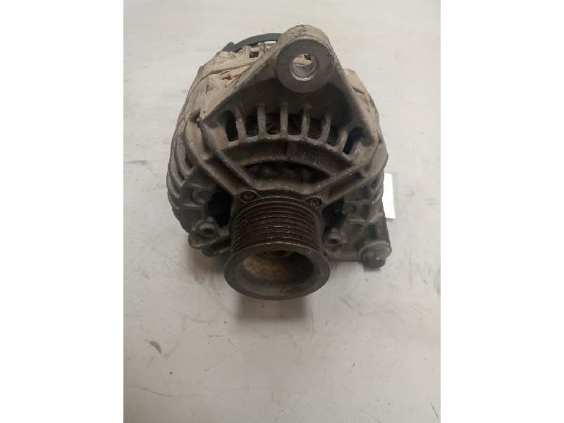 Recambio de alternador para iveco eurocargo 05.03 referencia OEM IAM 4892318 0124555005 28V/35-70A/BOSCH