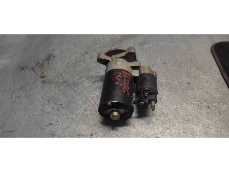 Recambio de motor arranque para peugeot 206 berlina xr referencia OEM IAM 0001112041 BOSCH 9 DIENTES