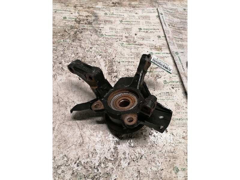 Recambio de mangueta delantera derecha para peugeot expert kombi confort acristaldo (5 asientos) referencia OEM IAM   