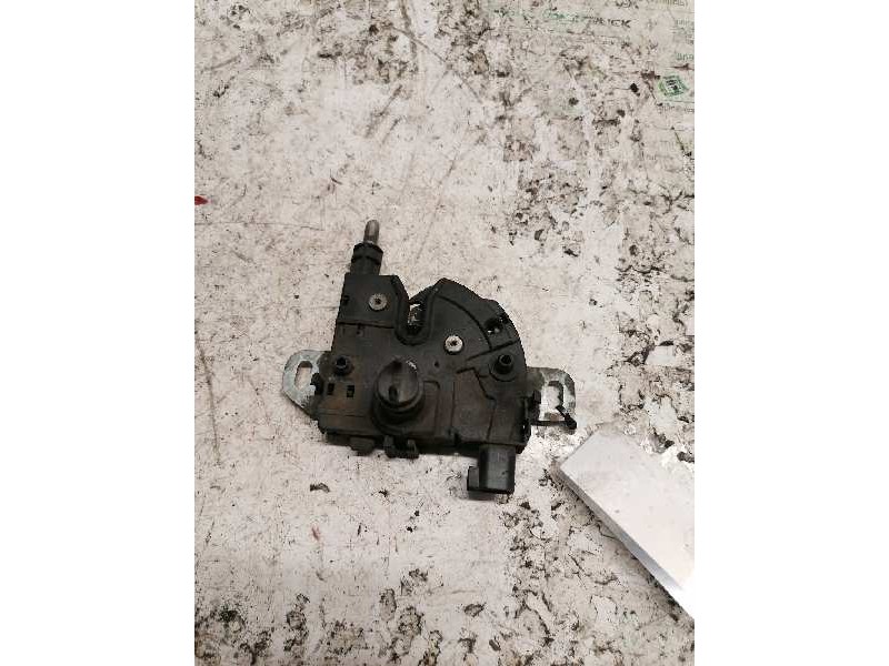 Recambio de cerradura capot para ford focus berlina (cap) ambiente (d) referencia OEM IAM 3M5116700AB  