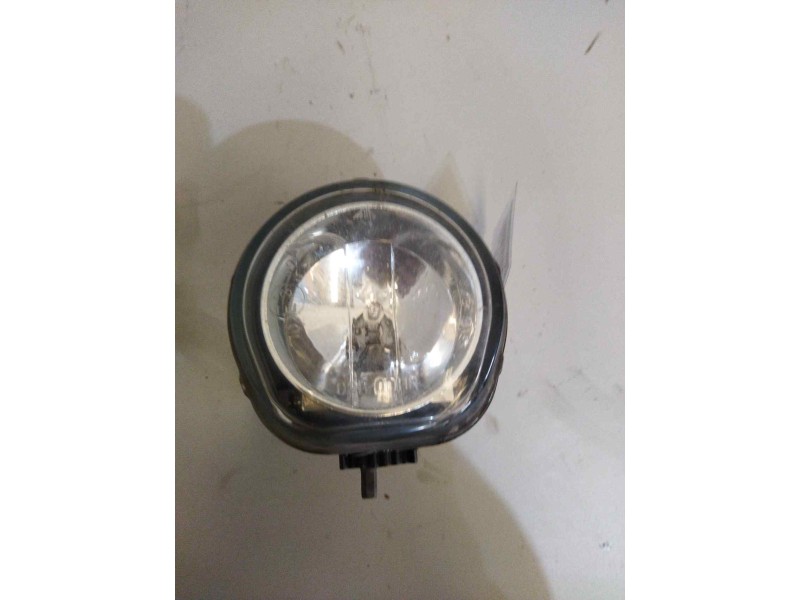 Recambio de faro derecho para iveco stralis (as) 12.9 diesel referencia OEM IAM 504181096  FARO LARGO ALCANCE