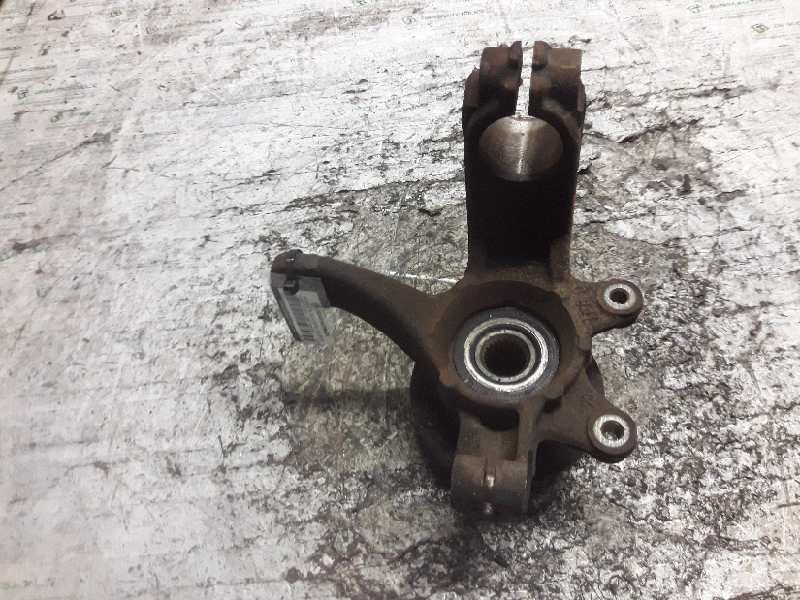 Recambio de mangueta delantera izquierda para ford fiesta (cbk) ambiente referencia OEM IAM 3S613K171  