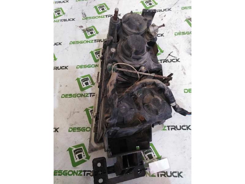 Recambio de faro derecho para volvo fh xxx 12.8 diesel referencia OEM IAM   