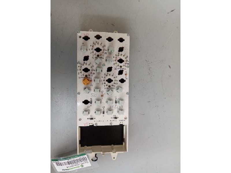 Recambio de cuadro instrumentos para man le 14.225 llc referencia OEM IAM 81252106073  INDICADOR TESTIGOS ABERIAS