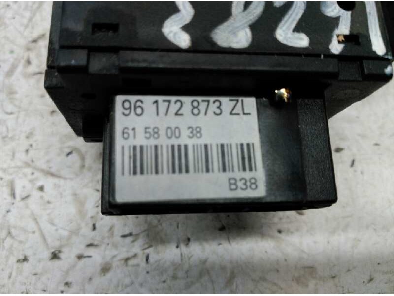 Recambio de mando limpia para citroën xsara picasso 2.0 hdi exclusive plus referencia OEM IAM 96172873ZL  