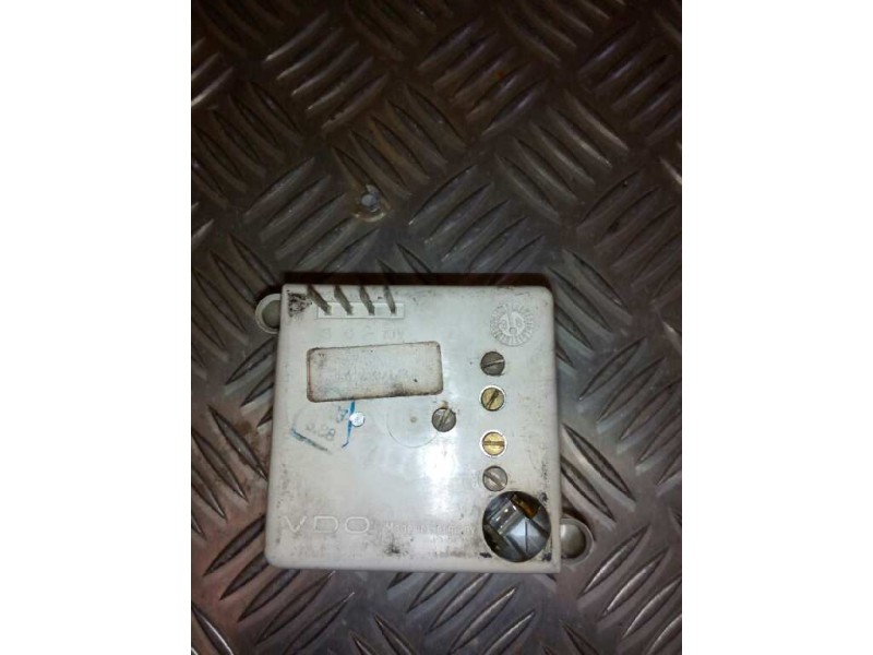 Recambio de cuadro instrumentos para pegaso trucks serie 1200 1236 referencia OEM IAM 30142013 INDICADOR COMBUSTIBLE 