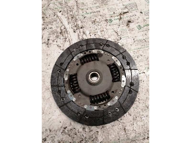Recambio de kit embrague para peugeot 207 rc referencia OEM IAM 323075010  