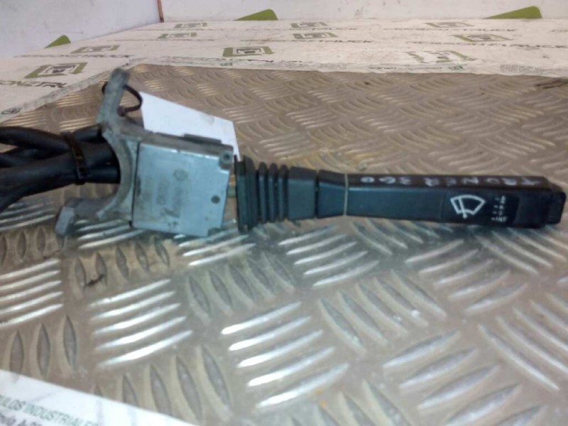 Recambio de mando limpia para pegaso trucks serie 1200 1236 referencia OEM IAM 0538106 9538106 01912815