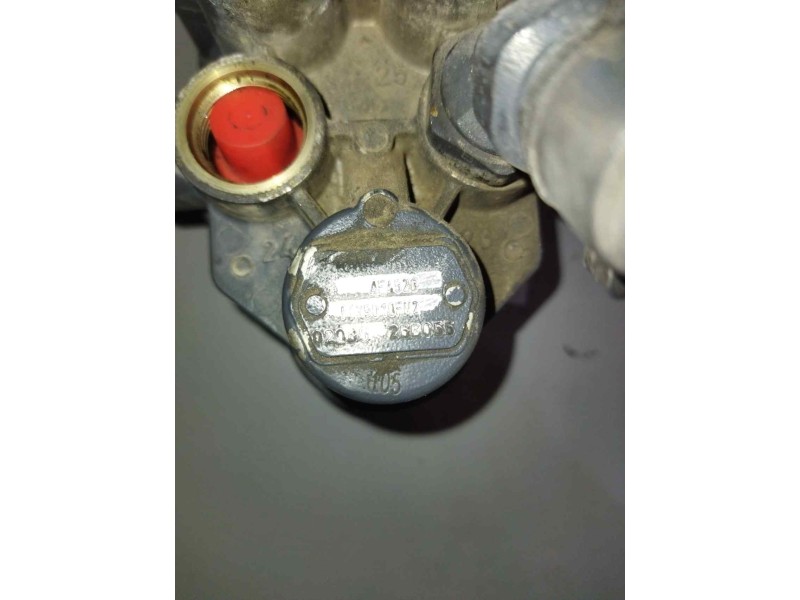 Recambio de valvula aire para daf serie lf55.xxx desde 06 referencia OEM IAM AE4526 II39010FM2 VALVULA CUADRUPLE